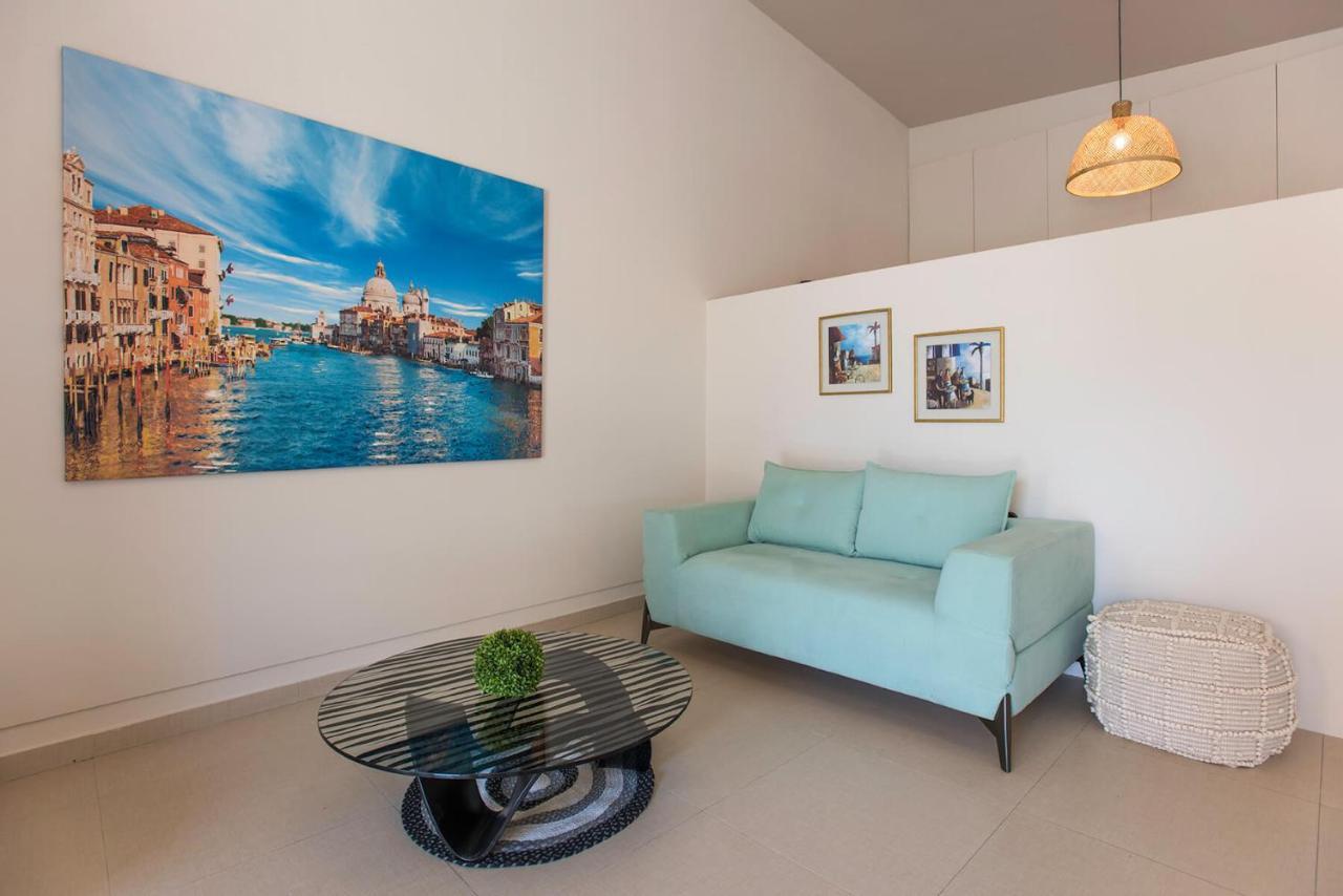 The Fifty Condo Heraklion  Bagian luar foto